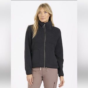Vuori black Alpine Sherpa Jacket. Size XS